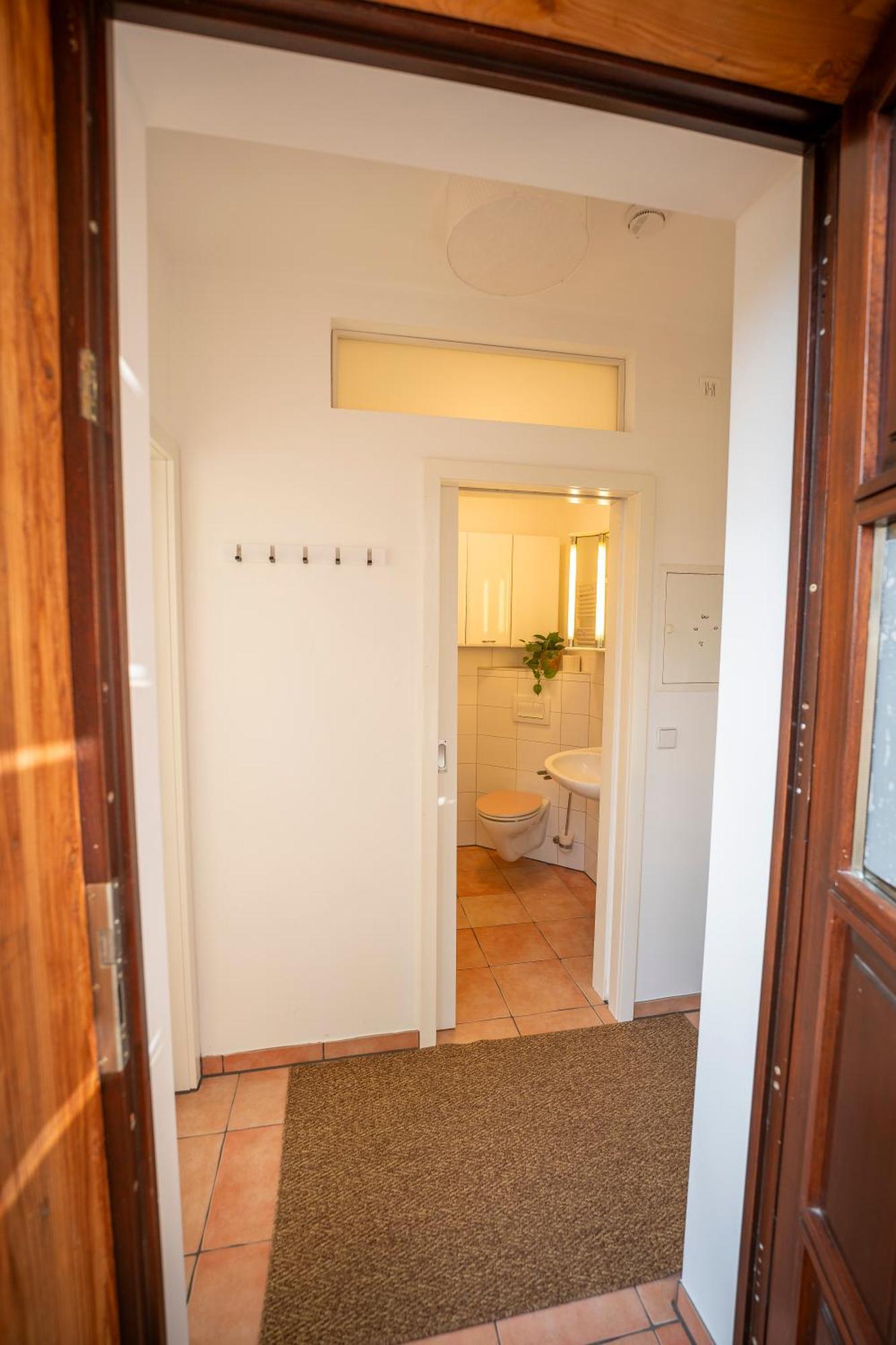 Ferienwohnung Haus Unterm Mammutbaum - Elberadweg Magdeburg Exterior foto