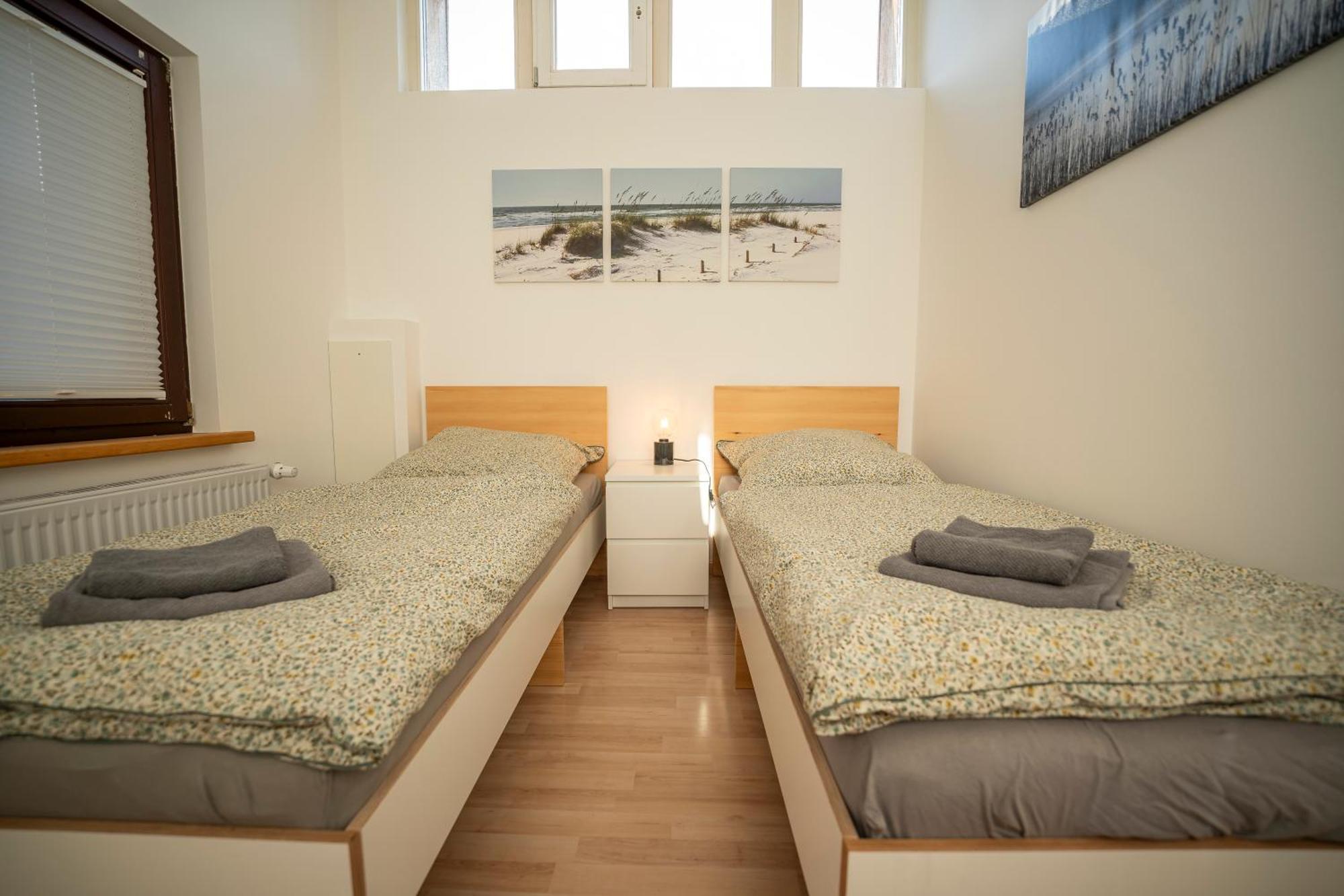 Ferienwohnung Haus Unterm Mammutbaum - Elberadweg Magdeburg Exterior foto