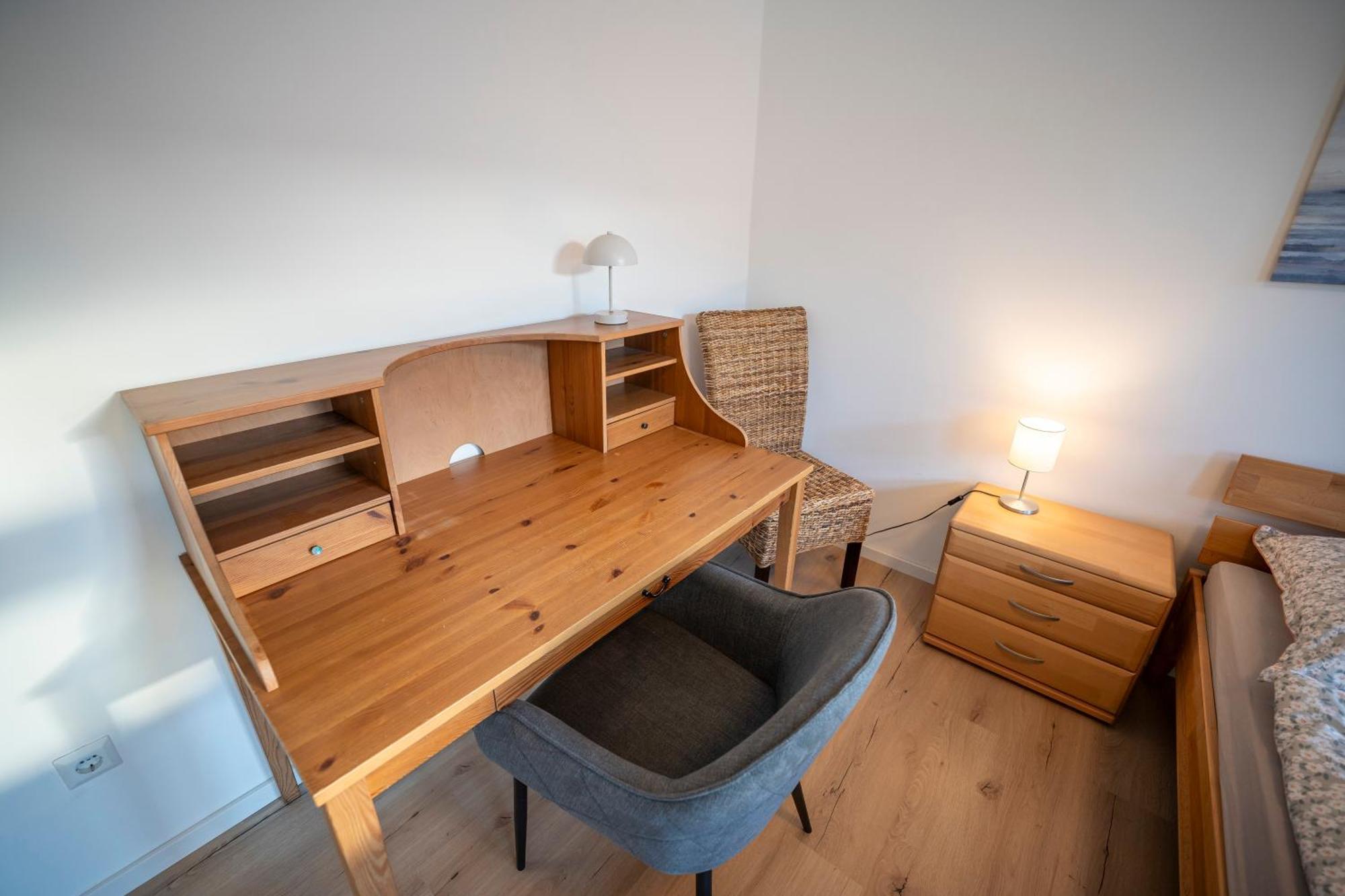 Ferienwohnung Haus Unterm Mammutbaum - Elberadweg Magdeburg Exterior foto
