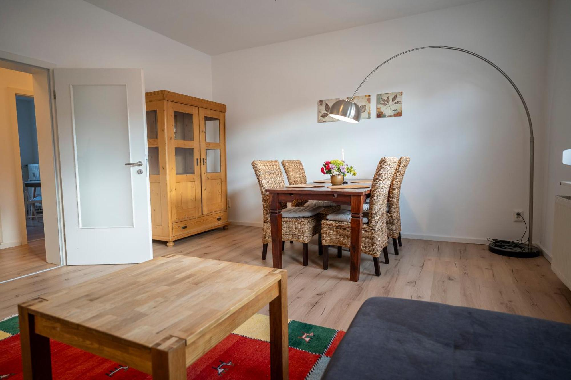 Ferienwohnung Haus Unterm Mammutbaum - Elberadweg Magdeburg Exterior foto