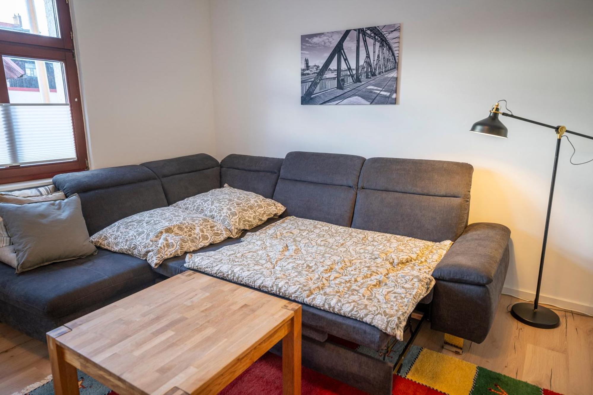 Ferienwohnung Haus Unterm Mammutbaum - Elberadweg Magdeburg Exterior foto
